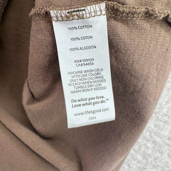 Life is Good Shirt Womens Size Medium Classic Fit Brown V Neck Beach Umbrella - Picture 5 of 8